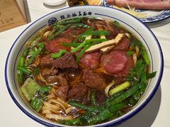 -镇南锅盖面馆(解放路店)