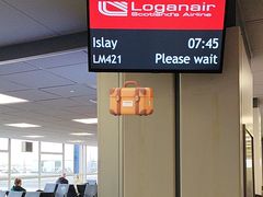 -格拉斯哥国际机场