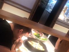 -三人行骨头王火锅(长寿店)