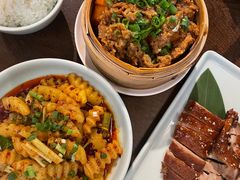 -全牛匠·乐山跷脚牛肉(新中关店)