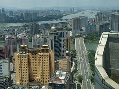 大堂舒服-世贸旋转自助餐厅(360°高空观景店)