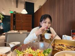 -漢舍川菜馆(国贸商城店)