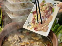 -东记炭炉·海鲜鸡煲(龙华店)