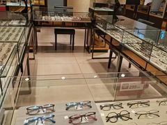 -博士眼镜(东莞东湖花园店)