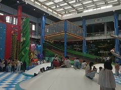 -蒙特利亲子乐园