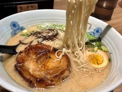 博多拉面-雷神拉面(财富中心玉米楼店)