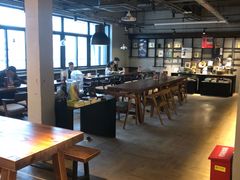 -阅西安新华书店(翠华南路店)