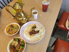 -歹歹的加个面过油肉拌面
