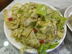 炒包菜-尹记门钉肉饼(丰台站店)