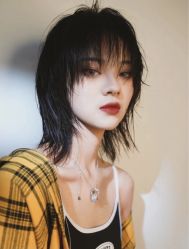 -变画·发型STUDIO