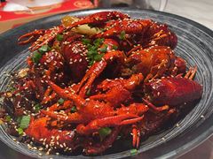 -肥肥虾庄·金牌油焖大虾(首义路店)