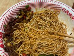 -遇见小面(站西路店)