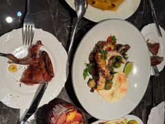-LESCEDARS Brasserie Bistro香柏树