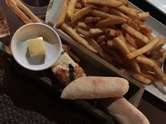-斯普汇生蚝牛排馆(中骏世界城店)