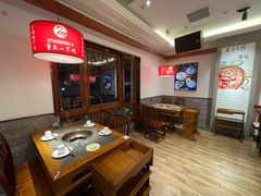 -小天鹅火锅·一线江景洪鼎旗舰店(洪崖洞店)