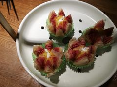 舌尖上的荷花酥-弄堂里·寻味杭州(湖滨银泰in77C区店)