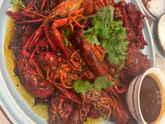 -嗨辣小聚·盘锦河蟹·海鲜烧烤龙虾(盘锦十年好店)