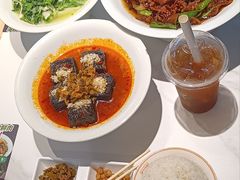 -霸蛮湖南菜·牛肉粉(荣京西街店)