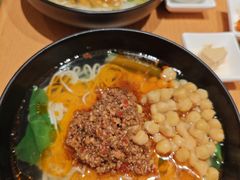 -全季酒店(成都牛王庙地铁站店)