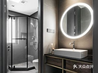 160㎡顶层复式大平层，自带阁楼天窗，晚上看星星去！