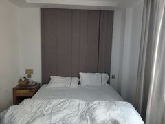 -鑫雅居公寓(广州南站地铁站店)