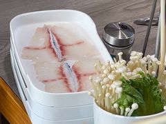 -江小渔鲜鱼火锅(华英路店)