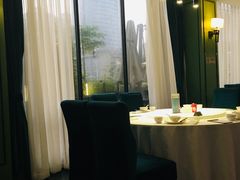 -山顶顶概念四川菜(黄埔大道店)