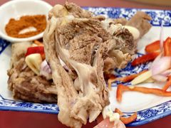 -老钟家烤羊排·敦伊阁清真餐厅胡羊焖饼