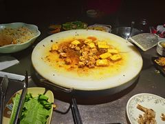 -冰冰龙虾·江湖菜·花园江景餐厅