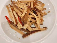 烧椒鸡蛋干-全聚德(上海首店浦东店)