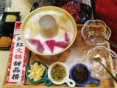 -大浪烤肉网红菜餐厅