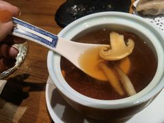 松茸清汤-敏珠拉姆藏餐·南京厨房(富春江东街店)