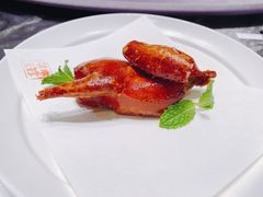 脆皮乳鸽-北京泰富酒店-柏景轩中餐厅