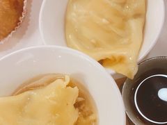 经典蟹肉灌汤饺-广州酒家(文昌总店)