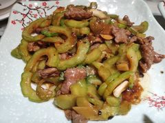 凉瓜炒牛肉-九记路边鸡(穗盐路店)