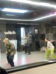 -WITCH （舞季）舞蹈工作室