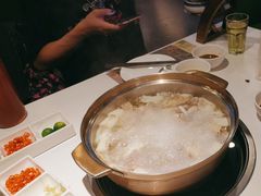 -烹然四季椰子鸡火锅(姚家园万象汇店)