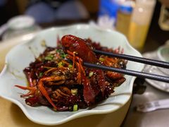 香辣小龙虾-冰冰龙虾·江湖菜·花园江景餐厅