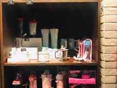 -星巴克(北京中关村北京国际店)
