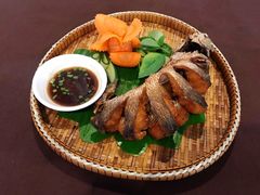 -Neary Khmer Restaurant