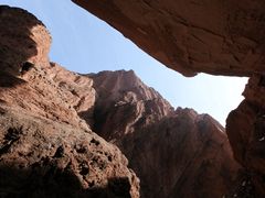 -天山神秘大峡谷