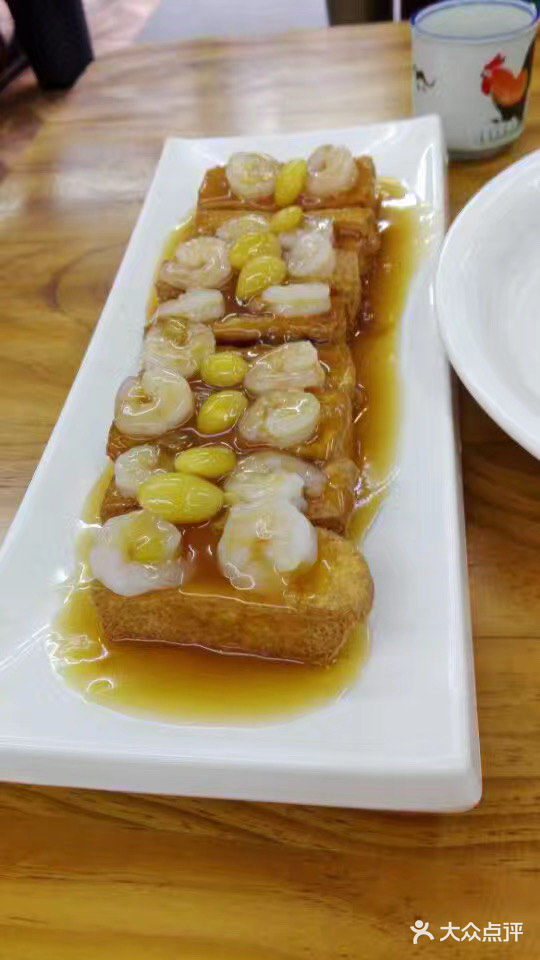 青岛往事：栈桥、后天宫、中山路步行街、