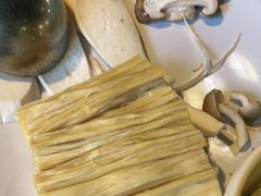 豆黄金腐竹-正福居老北京正宗铜锅泉水涮肉(彰化路店)