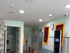 -佳雯宠物医院·皮肤科·内外科(春晓路分院)