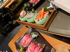 -捞王锅物料理(上海世茂广场店)