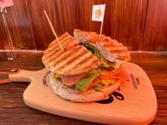 俱乐部贝果-Catch Bagel(芳草地店)