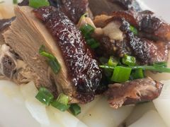 燒鴨腸粉-吉莲利苑海鲜酒家(珠海拱北29年老字号店)