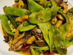 排骨豆角沾卷子-好嫂子酱猪手•农家菜(蒲黄榆店)