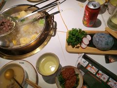 -牛人日志·鲜牛肉骨汤火锅(万科里瑧店)