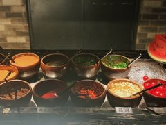 自助小料-湊湊火锅·茶憩(新中关购物中心店)